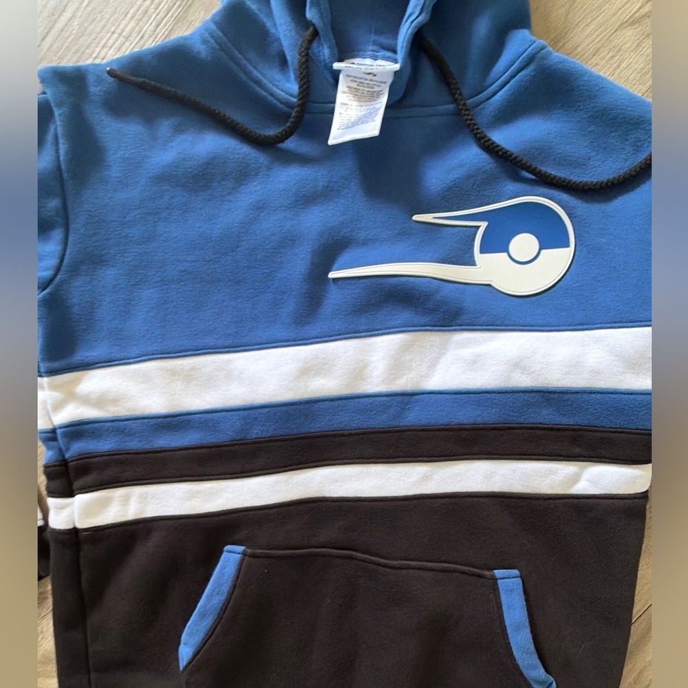 Pokémon center hoody - Picture 7 of 10